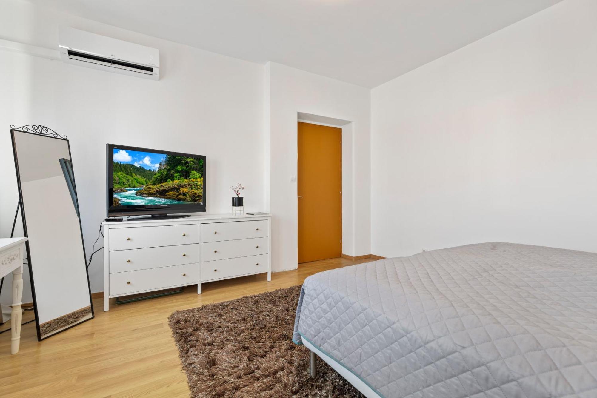 Heart Of The City Center 2 Rooms By Zazi Bratislava Exterior photo